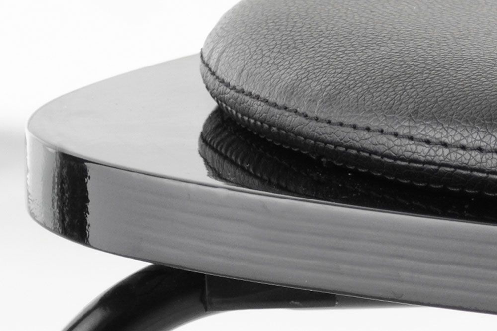 Ikonisk design-skammel fra Tobias Jacobsen