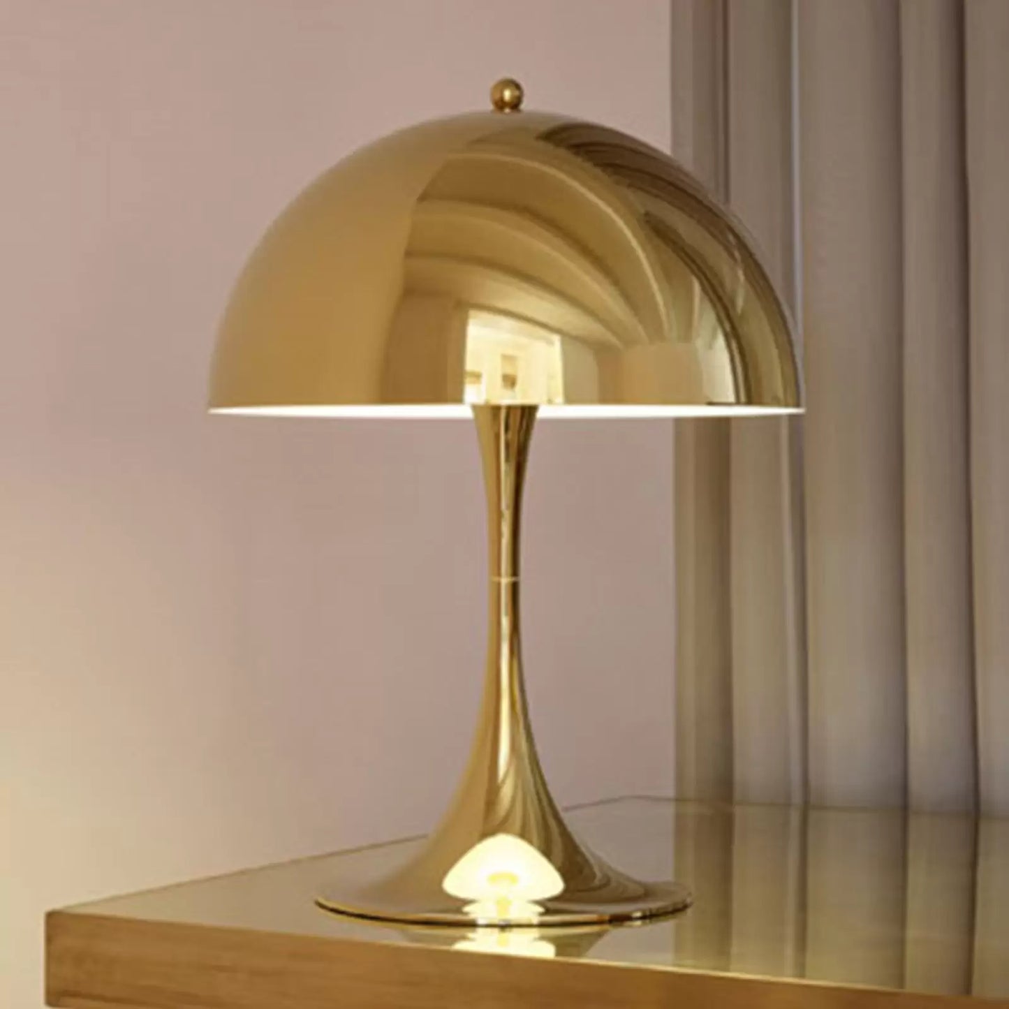 louis poulsen Panthella 320 bordlampe