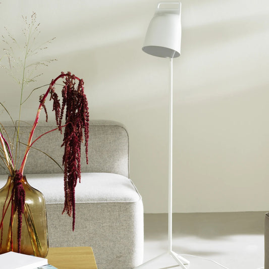 Normann Copenhagen Stage Gulvlampe, hvid eller grå